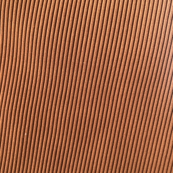 COPY - WHBM Ribbed Tank NWT - Picture 4 of 5